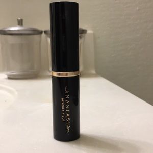 Anastasia Beverly Hills Stick Foundation in Amber